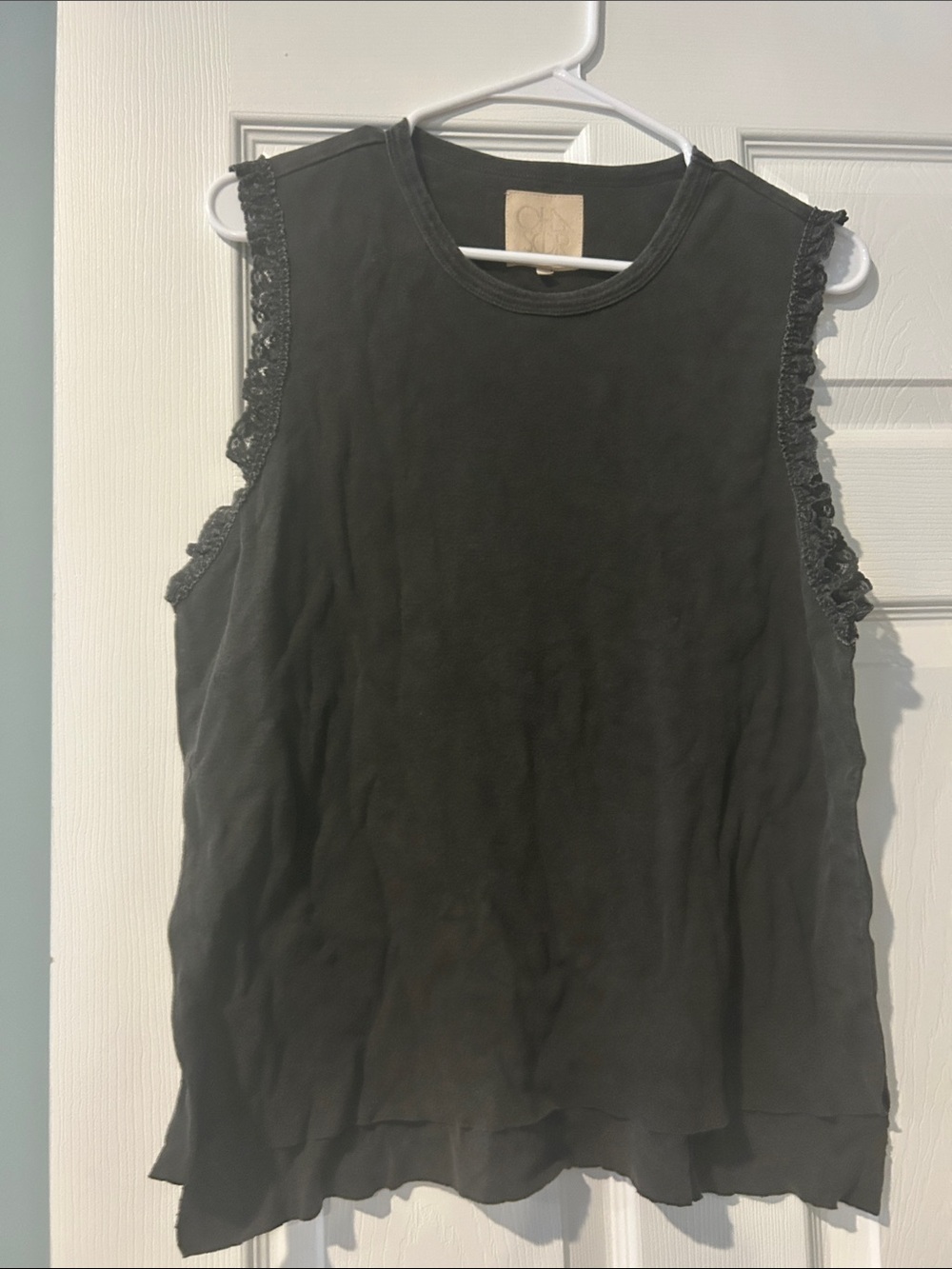 NWOT Chaser Charcoal Sleeveless Lace-Trim Tank